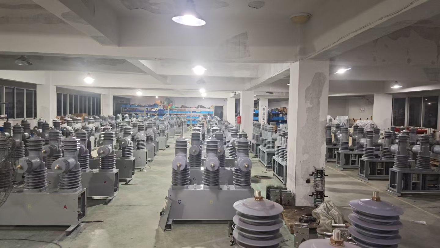 Outdoor Circuit Breaker – Durable ODM Solutions for Safety and Reliability